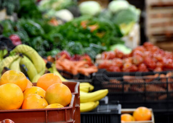 Frutas y verduras subieron 300% en lo que va del año