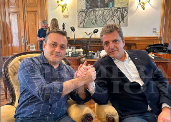 Massa se comprometió a firmar en noviembre la zona aduanera especial para Misiones