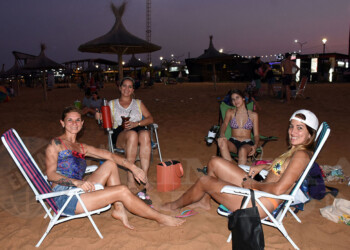 Más de 10 mil personas optaron por las playas posadeñas para aplacar el calor