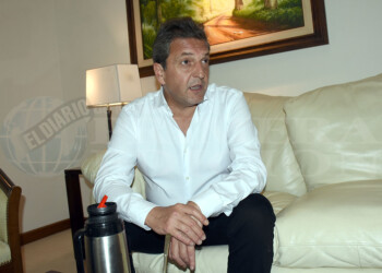 “Yo planteo un federalismo con distribución y ellos un centralismo sin coparticipación”