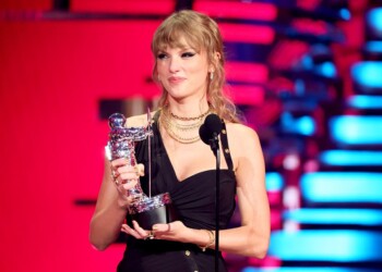 Taylor Swift arrasó en la entrega de los premios MTV