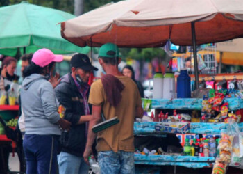 ¿Se viene un bono para trabajadores en negro? ¿De cuánto sería?