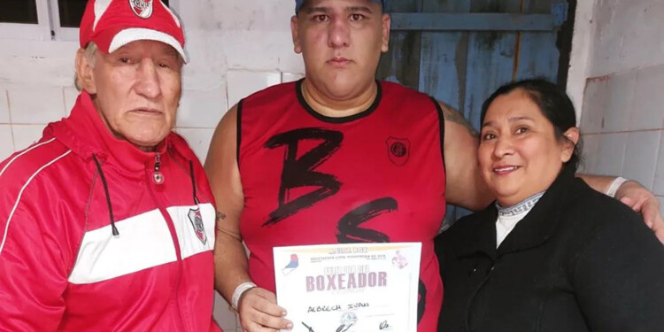 POR EL CINTURÓN. Albrecht irá por el título ante Da Rosa.