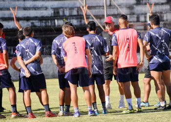 Fassino y De Souza son franjeados