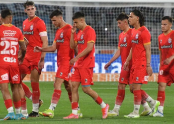 Arsenal empató con Talleres en Córdoba y descendió a la Primera Nacional B