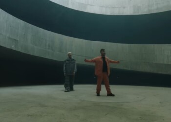 Beret y Mr. Rain cantan “Superhéroes”