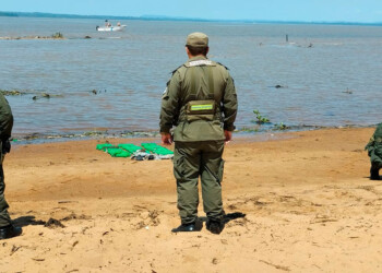 Hallaron panes de marihuana en la orilla del balneario Costa Sur