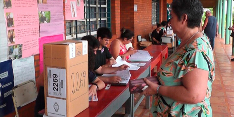 BALOTAJE. El 19 de noviembre habrá una nueva elección en todo el país.