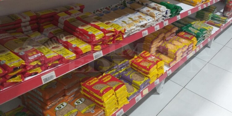 Las cadenas de supermercados todavía cuentan con más variedad.