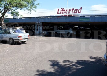 Desvalijaron a productores de Canal 12 en un hipermercado de Posadas