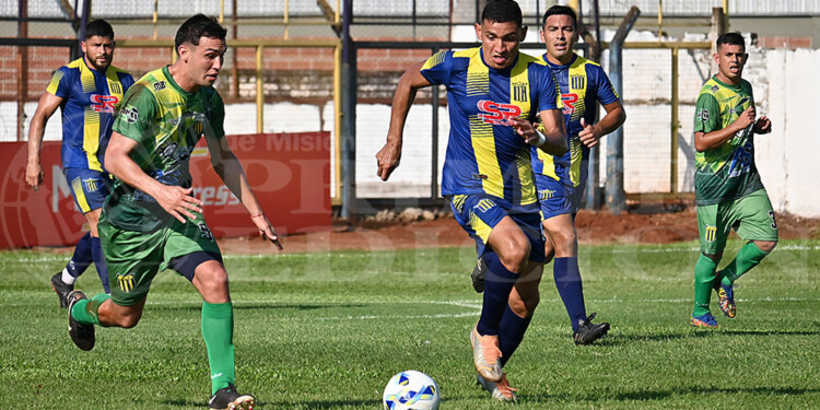 LUCHADO. El duelo entre posadeños terminó con la victoria del dueño de casa. En la próxima, Mitre va a Apóstoles.