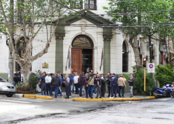 Policías y Penitenciarios: “Desde Hacienda no nos recibieron y mientras persista la movilización no nos darán fecha para la discusión salarial”