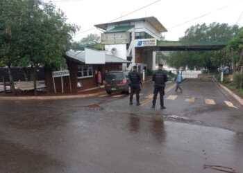 Se reactivaron los servicios de balsas en Alba Posse y El Soberbio