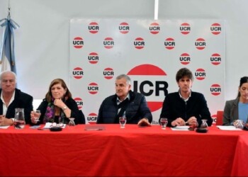 La UCR no acompañará ni a Massa ni a Milei en el balotaje