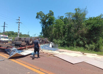 Camionero debió ser hospitalizado tras despiste sobre la ruta nacional Nº12