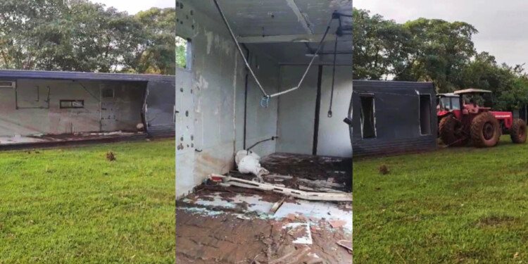 DESPUÉS. La casa container quedó destrozada luego de recorrer durante tres días el río Uruguay.