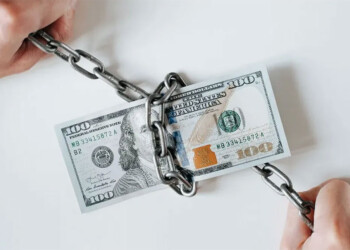 El Gobierno ajusta cada vez más el cepo