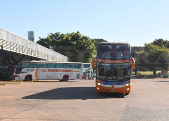 El gasoil ya es un “dolor de cabeza” para micros de corta, media y larga distancia