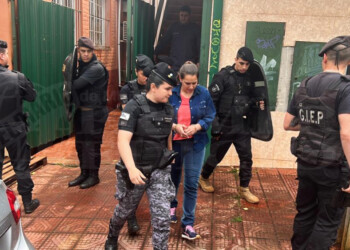 Prisión perpetua para la mujer que provocó un incendio en el que murió su pareja y el hijo de 8 años