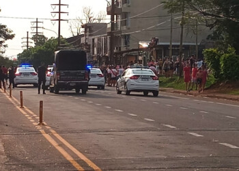 Descomunal desorden público en Villa Cabello tras un robo millonario