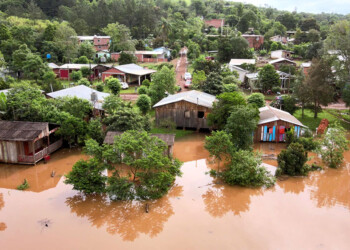 Tras la evacuación, las familias iniciarían hoy su regreso a casa