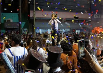 La Estudiantina apostoleña tuvo su cierre y esta noche se esperan los resultados