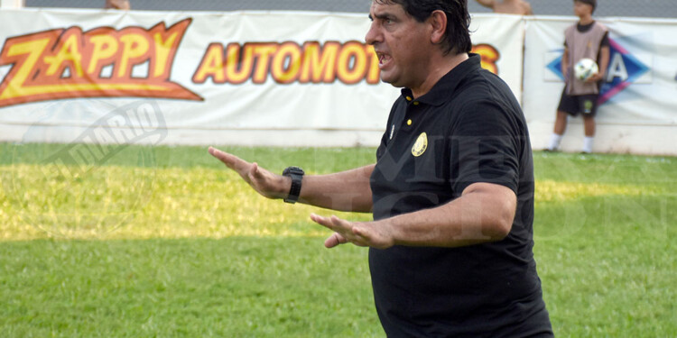 VENTAJA. Módica subrayó la oportunidad de depender del resultado propio.