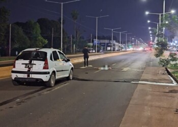 Automóvil atropelló y mató a un peatón en Garupá