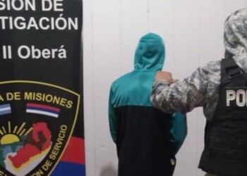 Intento de femicidio en Ameghino: apuñaló a su expareja y agredió a otra integrante de su familia