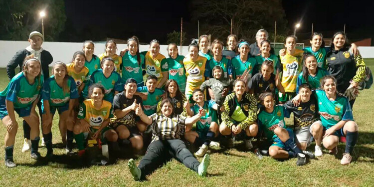 EN INSTAGRAM. La Picada subió esta imagen felicitando a las correntinas.