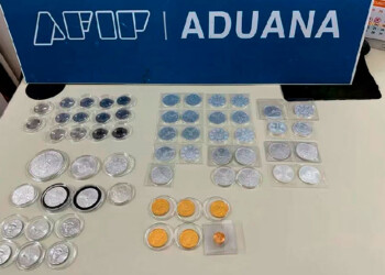 Cruzó de Encarnación a Posadas con millonario contrabando de monedas de oro, plata y platino
