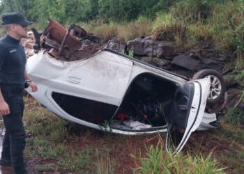 Dos heridos en un despiste sobre ruta 12 cerca del peaje de Santa Ana