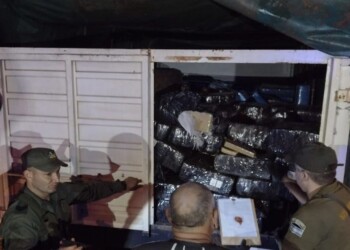 En Eldorado secuestraron cargamento con más de 8 toneladas de marihuana