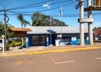 Sorprendieron a dos comerciantes cenando y les roban millonario botín