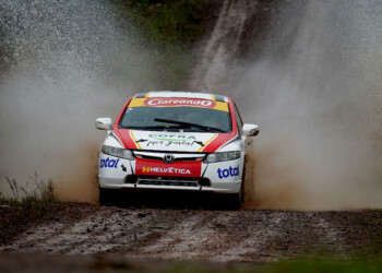 Finke Junior y Espíndola lideran en Leandro N. Alem