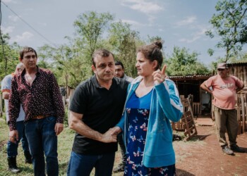 Herrera Ahuad recorrió Mártires, la localidad más afectada por el temporal