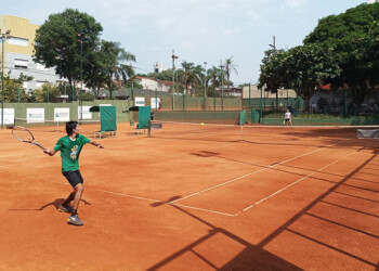 Tenis: el clima acompañó y Oberá recibió recibió a los mayores