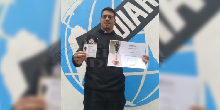 UN CRACK. Ariel Fassi buscará quedarse con la estatuilla en rugby masculino.