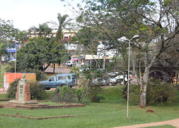 El promedio de trabajadores privados en tres municipios duplica al de Provincia