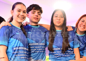 Histórico: misioneros viajan al Mundial de Robótica 2023 representando a Argentina