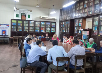 Salario docente de noviembre: el CGE inició la discusión con el FTEL