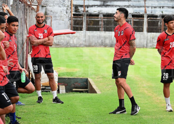 Guaraní paró el “11” para el debut en el Regional Amateur