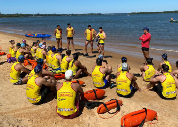 Preocupa la deserción de aspirantes a guardavidas por la falta de preparación