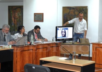 El único rastro defensivo de Antonella fue un corte en un dedo de su mano izquierda