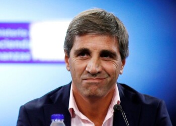 Las medidas de shock de “Toto” Caputo desde el día 1