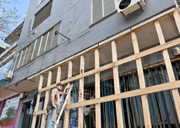 Comenzaron los trabajos de apuntalamiento del edificio Sofía