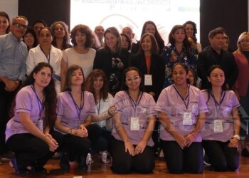 Especialistas abordan la prematurez y hacen énfasis en los derechos del recién nacido