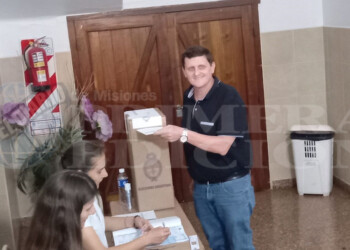 Los Safran votaron en Apóstoles: “Se puede igualar o superar la participación de octubre”