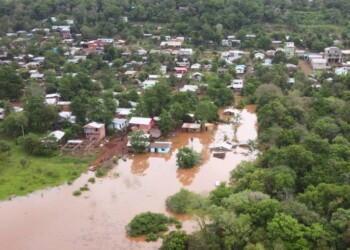 Tras las inundaciones, en El Soberbio evalúan relocalizar a unas 60 familias