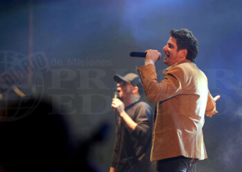 La 45º Fiesta de la Yerba Mate tuvo un gran show en su segunda noche